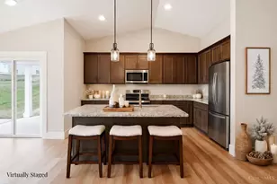 5019 Waterford Dr, Middletown, OH 45042 - Photo 4