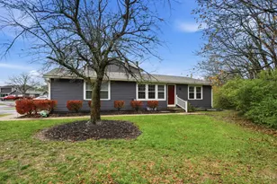 2617 S Harbor Dr, Deerfield Township, OH 45039 - Photo 2