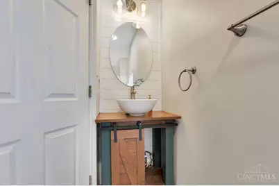 412 Stanley Avenue, Cincinnati, OH 45226 - Photo 22