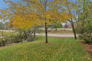 9850 Village View Ct, Blue Ash, OH 45241 - Photo 54