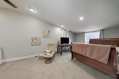 5708 Carothers Street, Cincinnati, OH 45227 - Photo 8