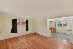 6629 Charann Ln, Springfield Township, OH 45224 - Photo 4