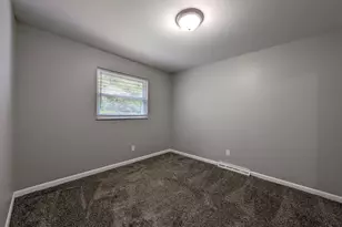 1395 Tallberry Dr, Anderson Township, OH 45230 - Photo 14