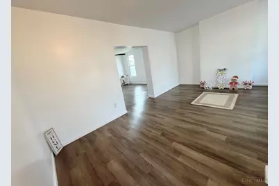 1129 Grand Boulevard, Hamilton, OH 45011 - Photo 6