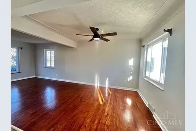 1116 Madeleine Circle, Springfield Township, OH 45231 - Photo 10