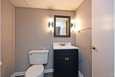 920 Woodlyn Drive N, Anderson Township, OH 45230 - Photo 34