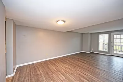 920 Woodlyn Drive N, Anderson Township, OH 45230 - Photo 10