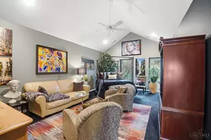 1825 Walker St, Cincinnati, OH 45202 - Photo 52