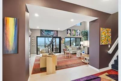 1825 Walker Street, Cincinnati, OH 45202 - Photo 16