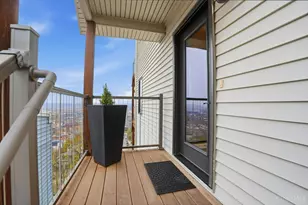 1825 Walker St, Cincinnati, OH 45202 - Photo 6