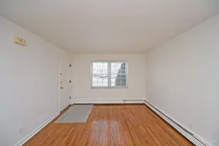 42 Crestview Dr, Milford, OH 45150 - Photo 4