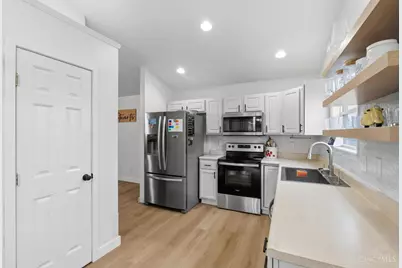 588 John Chambers Drive, Wilmington, OH 45177 - Photo 8