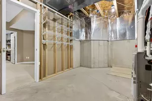 9367 Stoneybrooke, Springfield Township, OH 45231 - Photo 44