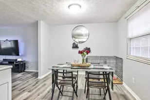 12109 Birchgrove Ct, Colerain Township, OH 45251 - Photo 10