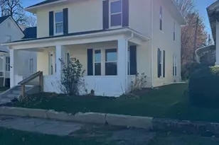 215 E Beech St, Highland, OH 45133 - Photo 4