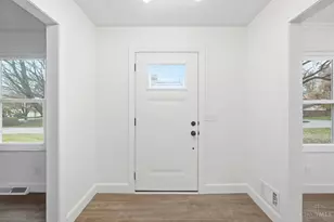 7197 Braemer Ln, West Chester, OH 45069 - Photo 6