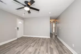 1405 Meredith Dr, Springfield Township, OH 45231 - Photo 12