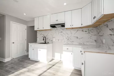 1405 Meredith Drive, Springfield Township, OH 45231 - Photo 20