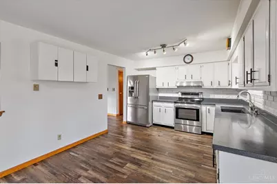 452 Holderman Place, New Lebanon, OH 45345 - Photo 8