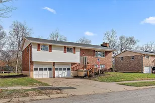 452 Holderman Pl, New Lebanon, OH 45345 - Photo 2