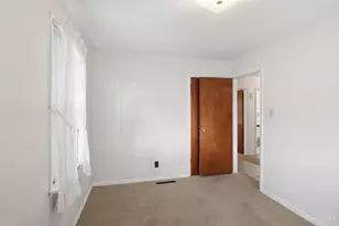 99 Church St, Miami Township, OH 45217 - Photo 18