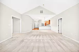 5661 Harbourside Dr, Deerfield Township, OH 45040 - Photo 20