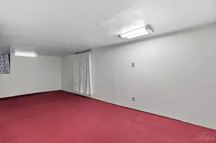 1052 Vacationland Dr, Springfield Township, OH 45231 - Photo 24