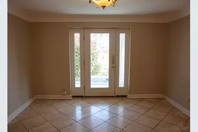 8593 Concord Hills Circle, Sycamore Township, OH 45243 - Photo 12