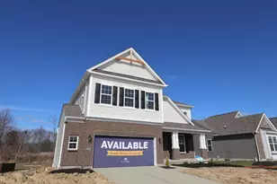 1876 Grove Park Dr, Miami Township, OH 45150 - Photo 2