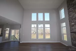 1876 Grove Park Dr, Miami Township, OH 45150 - Photo 8