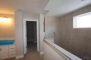 1876 Grove Park Dr, Miami Township, OH 45150 - Photo 16