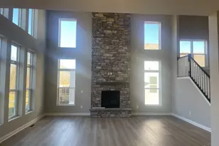 1876 Grove Park Dr, Miami Township, OH 45150 - Photo 12