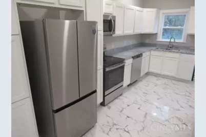 704 Greenwood Avenue, Cincinnati, OH 45229 - Photo 6