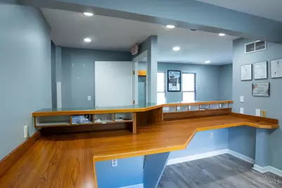 10587 Montgomery Road, Montgomery, OH 45242 - Photo 10