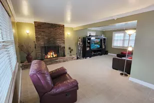 1017 Ligorio Ave, Green Hills, OH 45218 - Photo 6