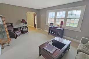 1017 Ligorio Ave, Green Hills, OH 45218 - Photo 16