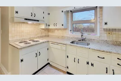 7963 Mitchell Farm Lane, Montgomery, OH 45242 - Photo 10