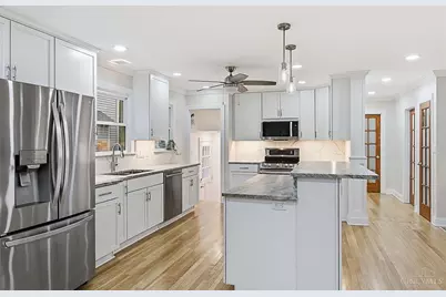 4648 Belleview Avenue, Blue Ash, OH 45242 - Photo 12