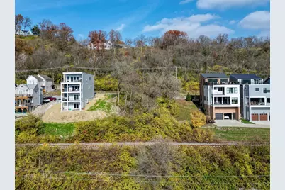 2851 Hoff Avenue, Cincinnati, OH 45226 - Photo 2