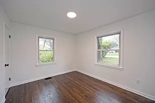 6756 Sunray Ave, Anderson Township, OH 45230 - Photo 8