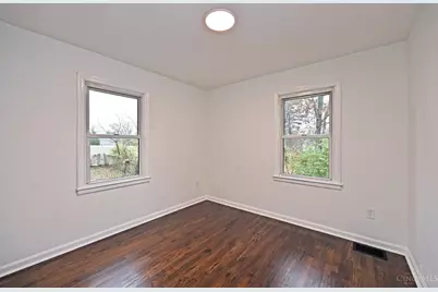 6756 Sunray Avenue, Anderson Township, OH 45230 - Photo 14