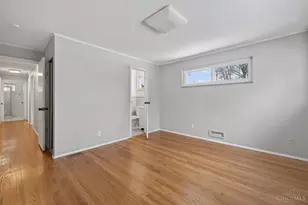 8965 Fontainebleau Terrace, Springfield Township, OH 45231 - Photo 18