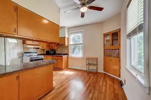 324 E Willow Ave, Glendale, OH 45246 - Photo 10