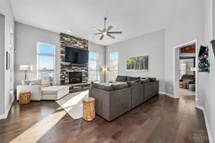 8074 Taffy Dr, West Chester, OH 45069 - Photo 4