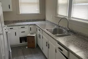 2040 Queen City Ave, Cincinnati, OH 45214 - Photo 6