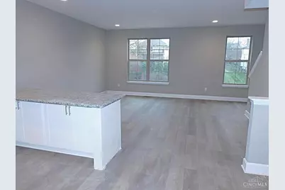 381 Cityscape West Drive, Cincinnati, OH 45205 - Photo 4