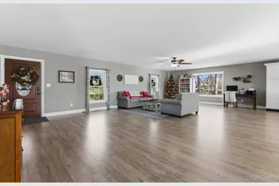 160 Meadowbrooke Drive, Adams Township, OH 45177 - Photo 8