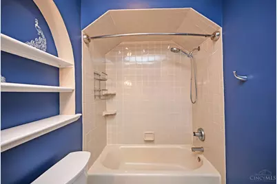 5523 Kirby Avenue, Cincinnati, OH 45239 - Photo 34