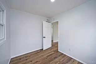 2037 Duck Creek Rd, Cincinnati, OH 45207 - Photo 22