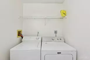 7238 Creekview Dr, Colerain Township, OH 45247 - Photo 18